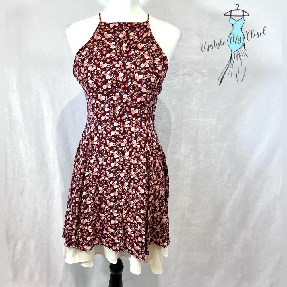 Jella Couture ditsy floral cross back layered dress size small